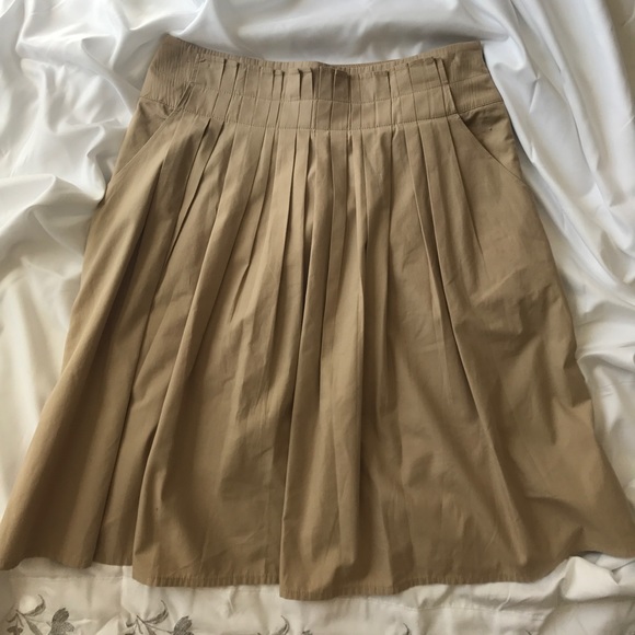 Michael Kors Dresses & Skirts - Michael Kors skirt with pleats.