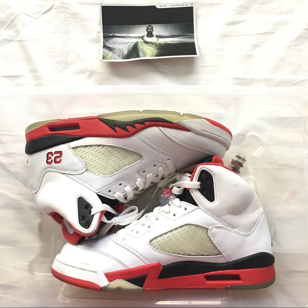 Jordan Fire Red IIIII fives 