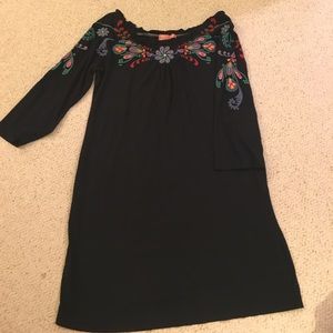 Off-shoulder embroidered cotton jersey dress
