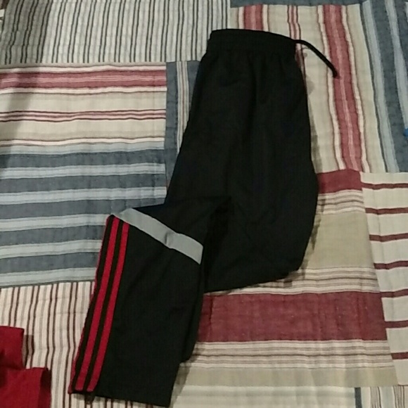 Track pants - Picture 2 of 3