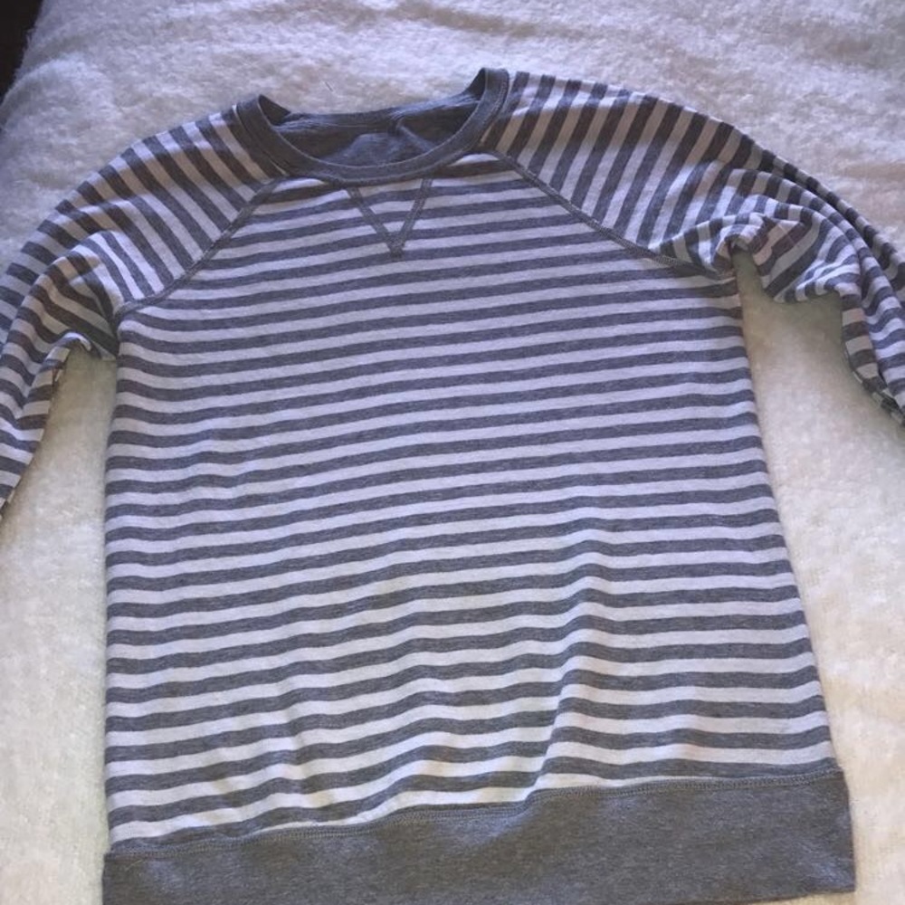 Reversible lululemon long sleeve
