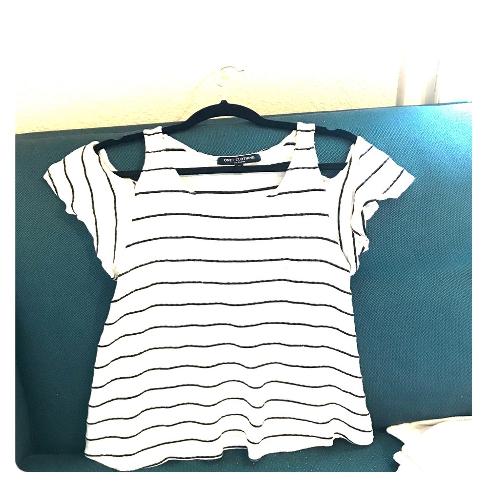 Off the shoulder strolled top