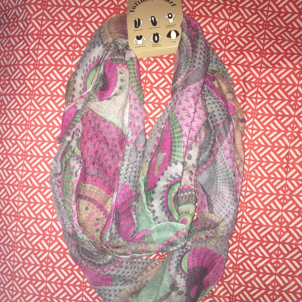 Infinity scarf