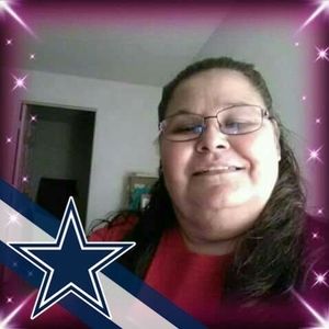 Meet your Posher, Dominga