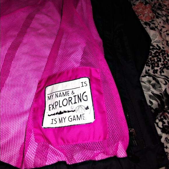 🚫 SOLD 🚫 GIRL'S NF HYVENT JACKET • 14/16 - Picture 4 of 4