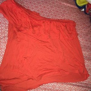 One shoulder top