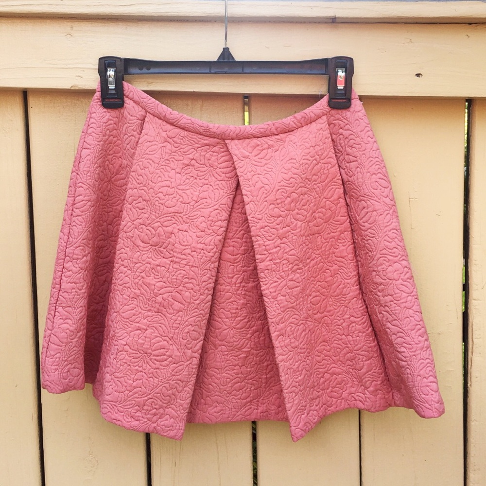 ZARA Coral Mini Skirt with Pockets Size M