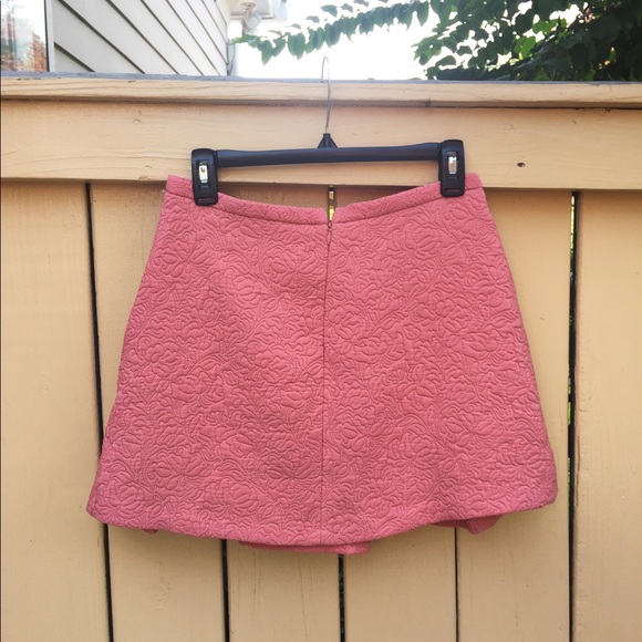 ZARA Coral Mini Skirt with Pockets Size M - Picture 3 of 5
