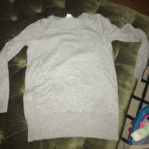 Grey 3/4 sleeve light sweater