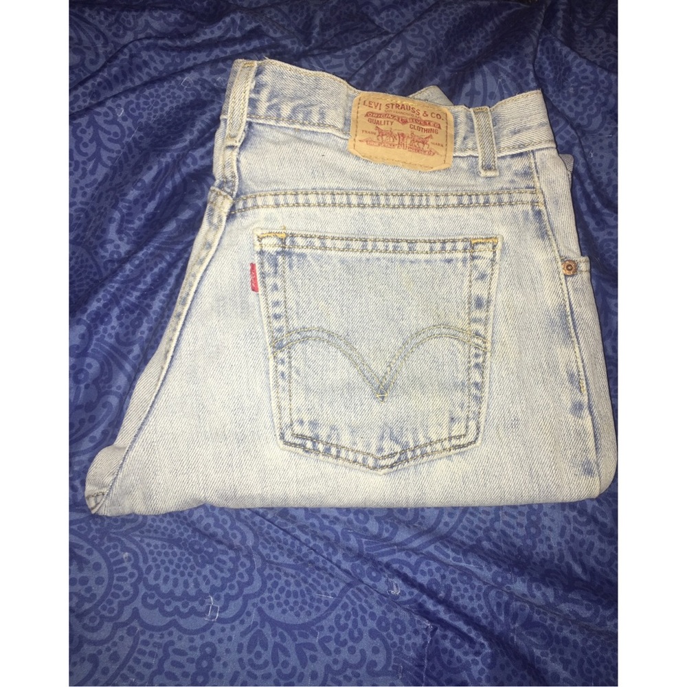 Levi's