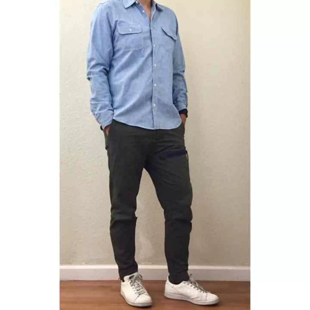 Gap 1969 denim button up casual shirt