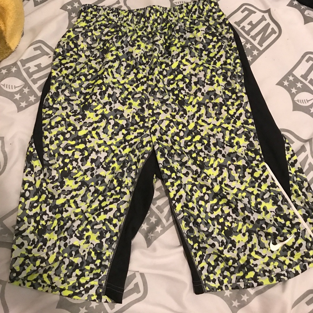 Youth XL Nike shorts