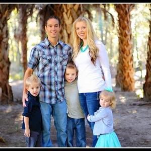 Meet your Posher, Amyee