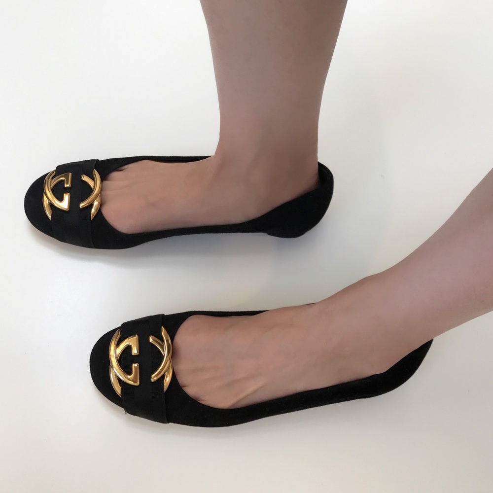 Gucci Logo Suede Ballet Flats