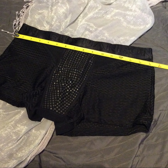 πMENS BLACK SILKY BREATHABLE BOXER BRIEFS GUY BOY - Picture 6 of 7