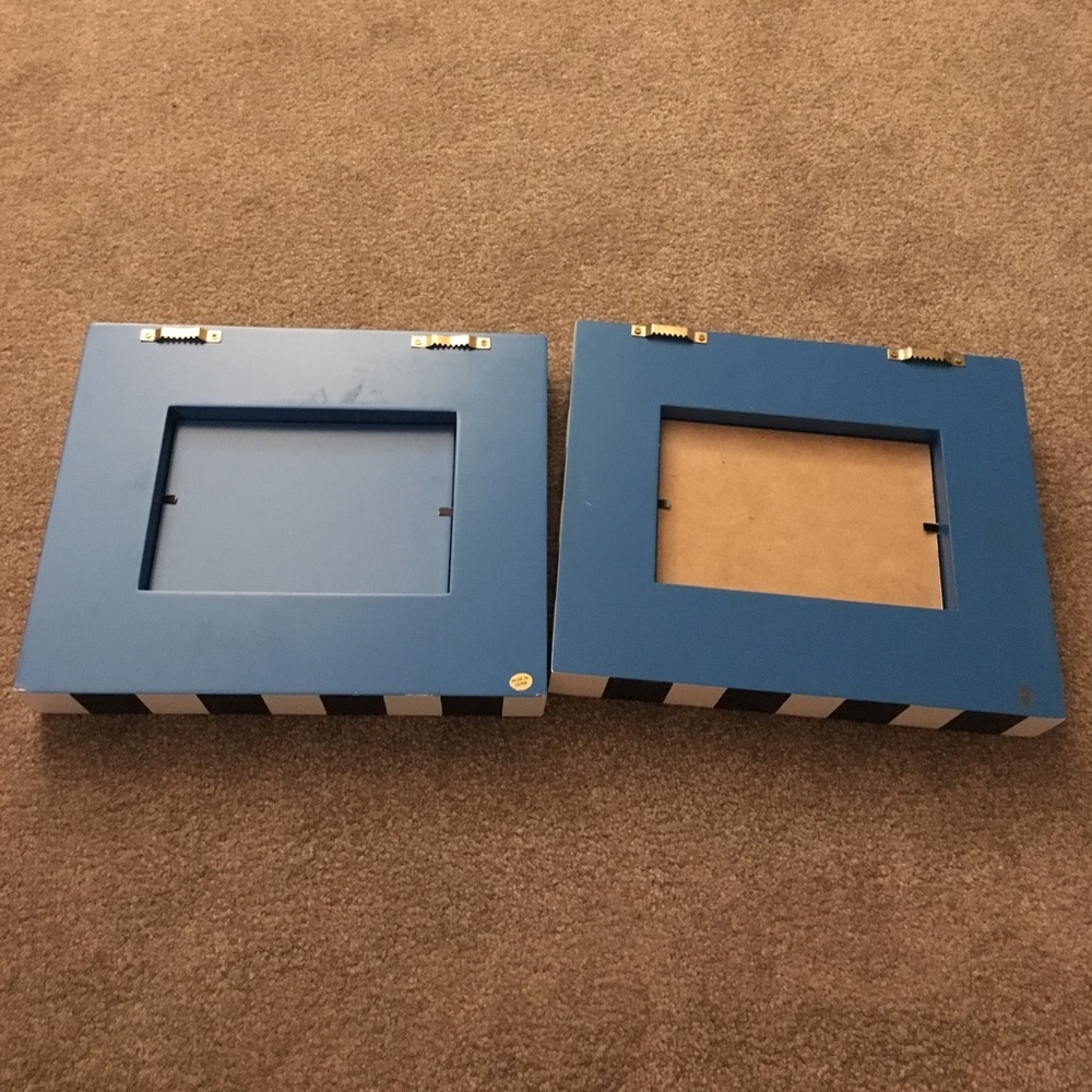 Picture frames - Picture 3 of 3
