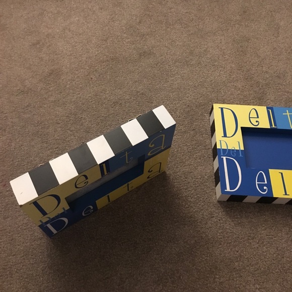 Picture frames - Picture 2 of 3