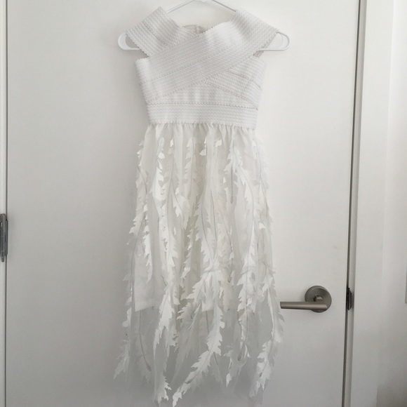 ❤️💜NWT gorgeous summery white dress - Picture 6 of 8