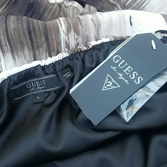 Guess romper - Picture 6 of 6