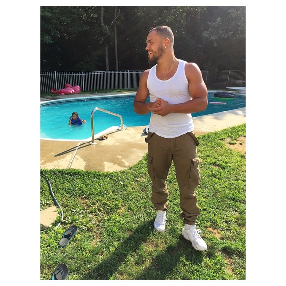 Meet your Posher, Mike - Picture 1 of 1