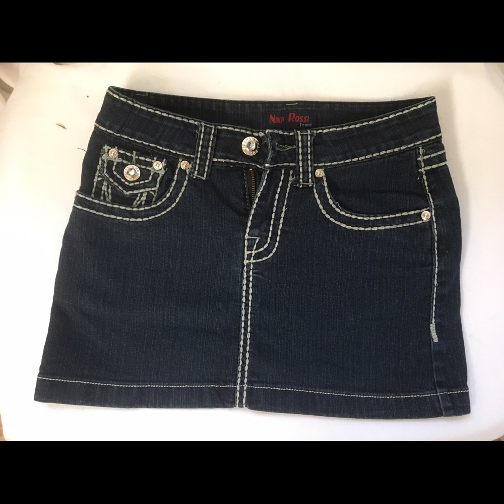 Mini jean skirt by Nina Rossi