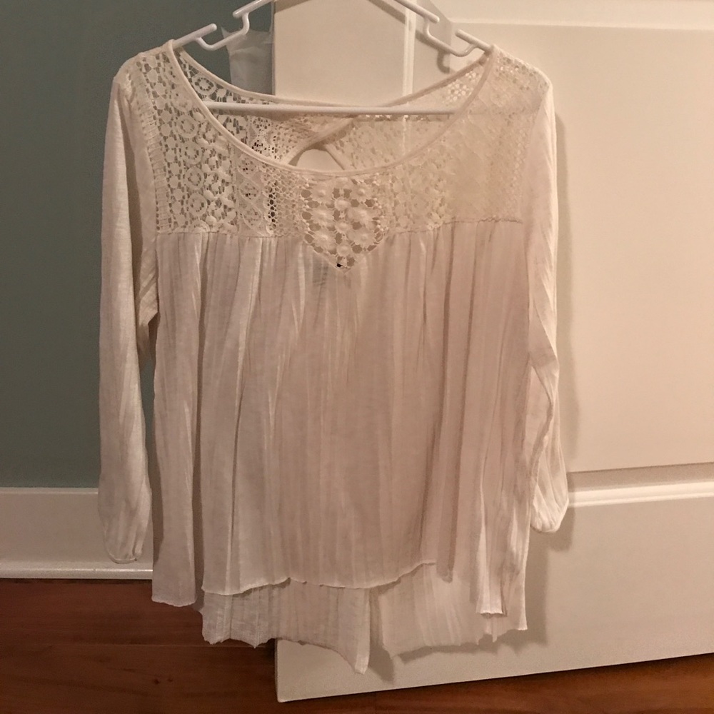 American Eagle shirt