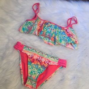 Bikini top and bikini bottom