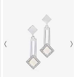 🎉HP🎉WHBM Riverstone Linear Earrings