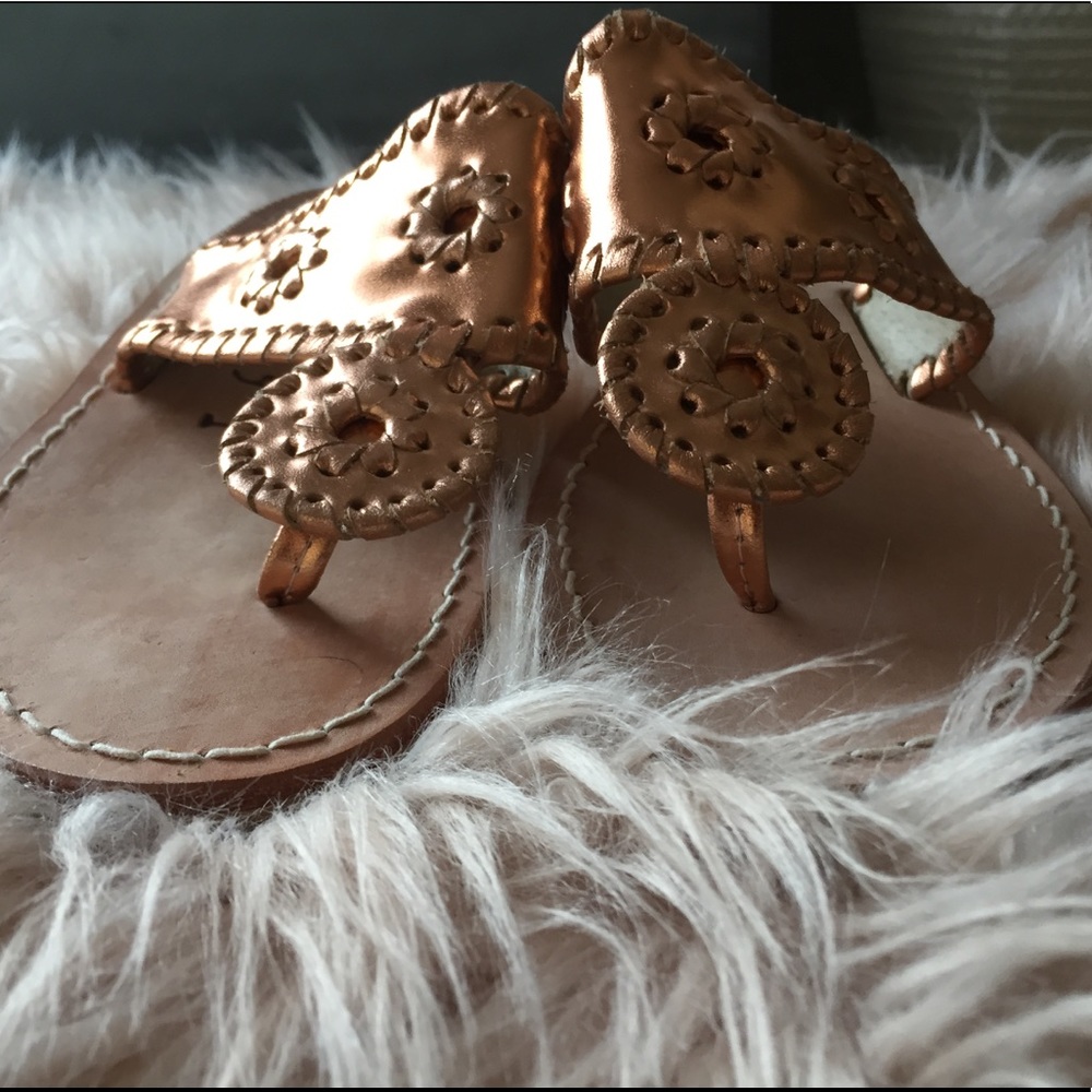 NEVER worn Rose Gold Jack Rogers