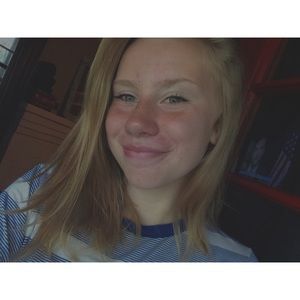 Meet your Posher, Lila