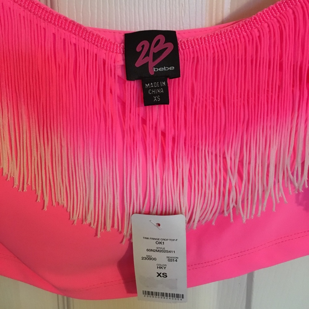 🛍NWT 2B Bebe Neon Pink Tina Fringe Crop Top🛍 - Picture 3 of 3