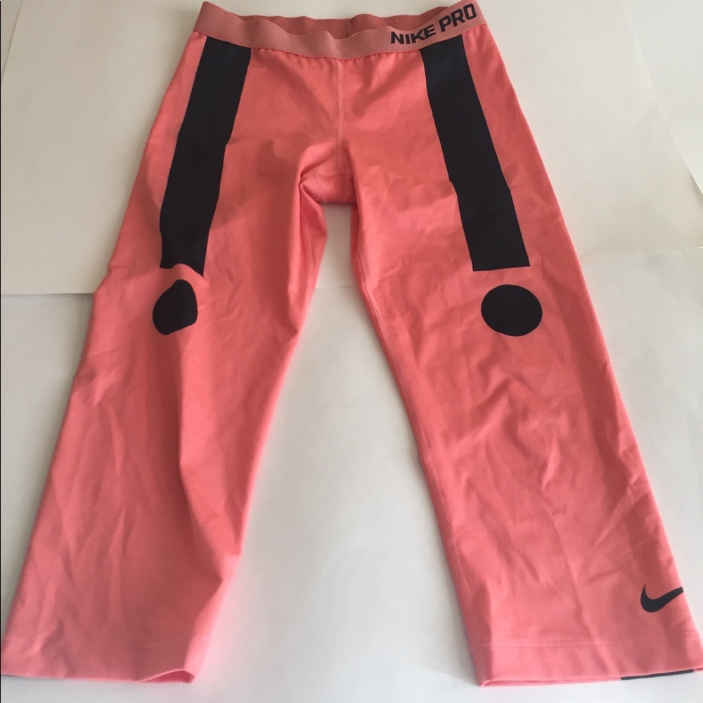 Nike workout leggings