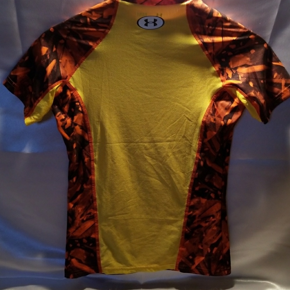 Workout top - Picture 5 of 6