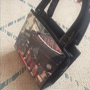 Small cute hand bag -perfect condition