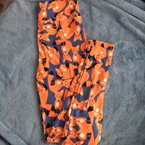 Lularoe Fox Leggings. OS