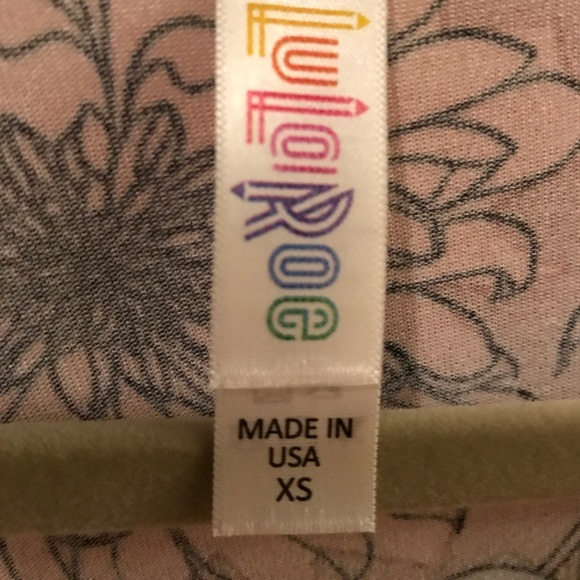 LuLaRoe Perfect T - Picture 3 of 3