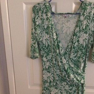 Cabi Dress Size Medium (8) Green Mums Print