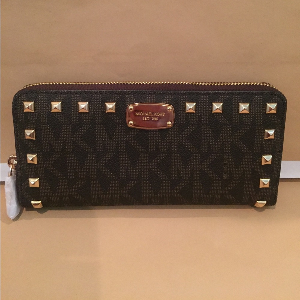 🌷SOLD🌟✅Michael Kors Jet Set Item ZA Brown🌹🌴 - Picture 1 of 8