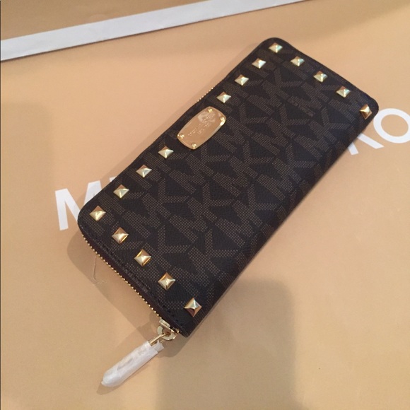 🌷SOLD🌟✅Michael Kors Jet Set Item ZA Brown🌹🌴 - Picture 4 of 8