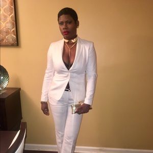 Meet your Posher, Tara