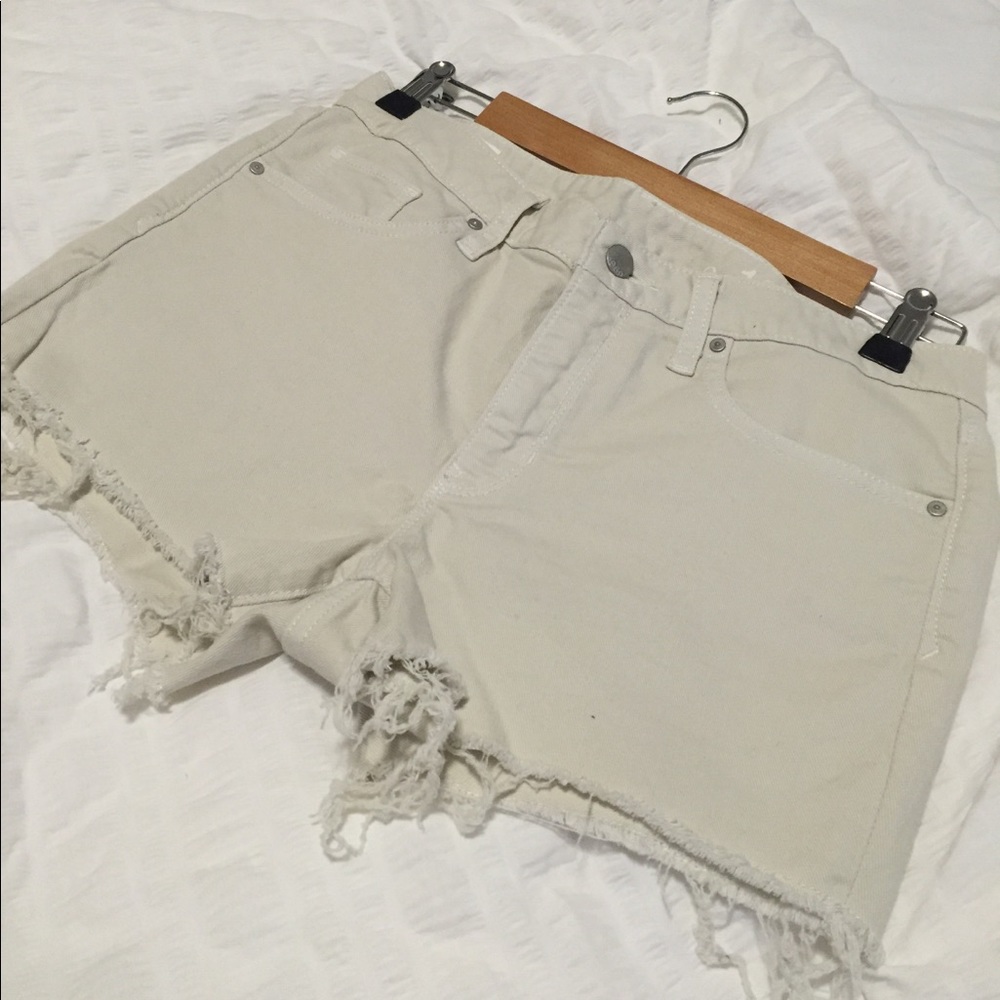 Gap shorts