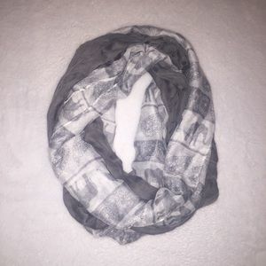 Elephant infinity scarf
