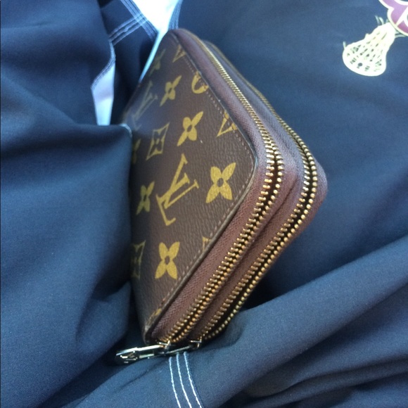 Loui Vuitton wallet - Picture 2 of 6