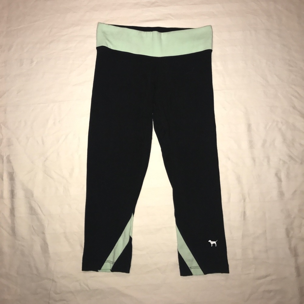 Victoria's Secret PINK Cropped Leggings