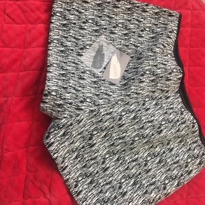 BLACK AND WHITE SHORTS