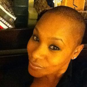 Meet your Posher, Adelle