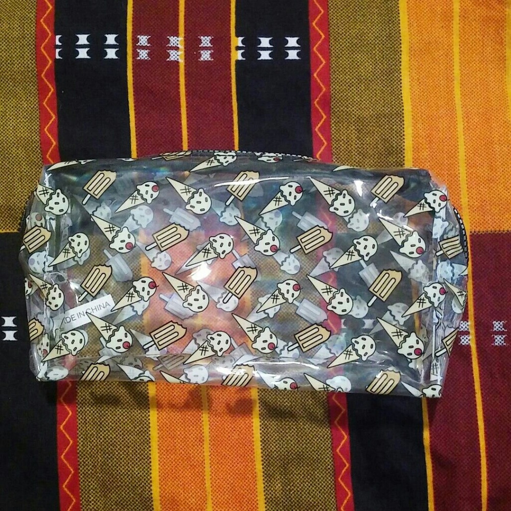 Makeup bag 💄