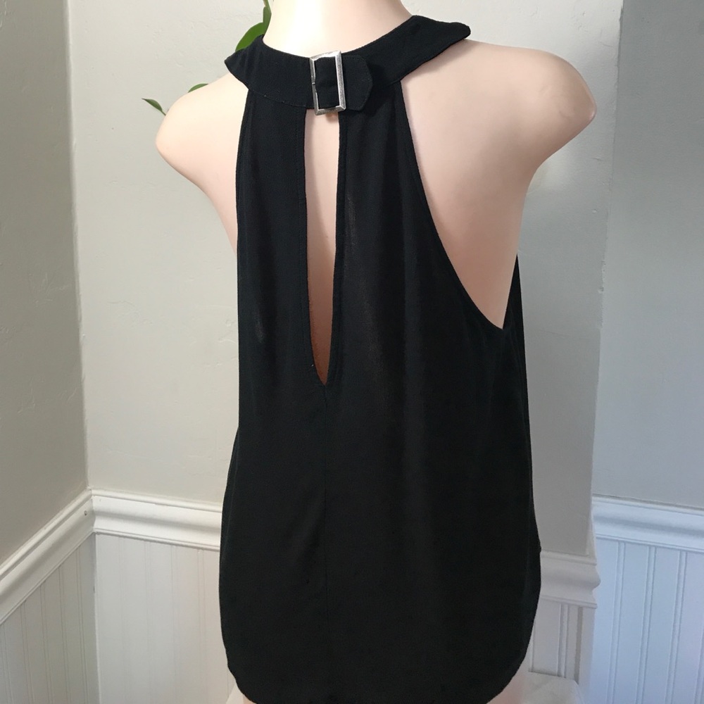 Free People 'Twist Shout' Front Keyhole Tank. B102 - Picture 4 of 8
