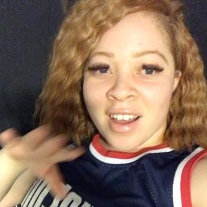 Meet your Posher, Kathleana