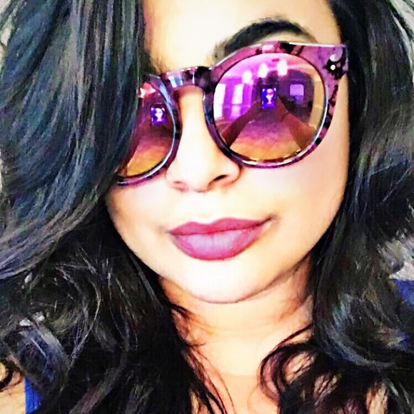 "Lilly" High Fashion Marble Sunnies - Picture 3 of 4